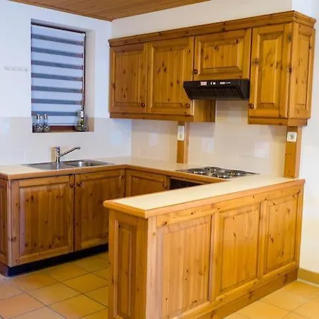 Livgood Gerlitzen * تريفن