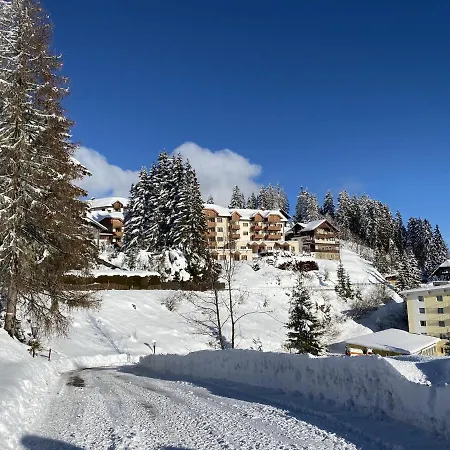 Livgood Gerlitzen * تريفن